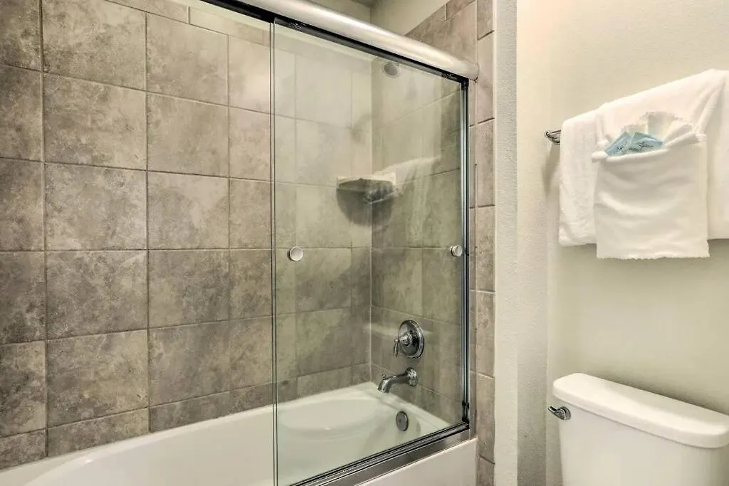 Magical Retreat With Themed Pool Near Ferienhaus Kissimmee
