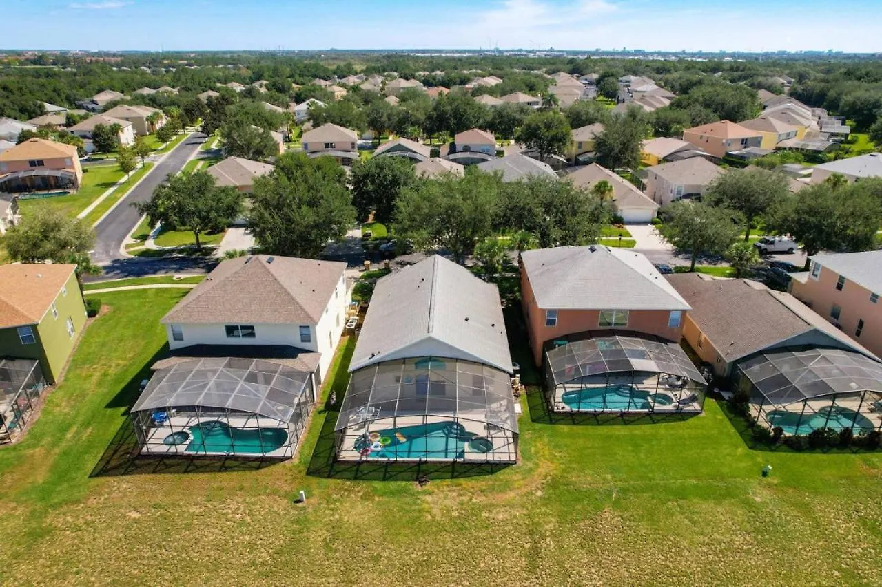 H2631e Single Level Pool Kissimmee