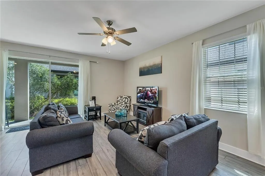 펜션 Spacious Vacation Home, Near Disney! Access To Reunion Ground And Pools 키시미