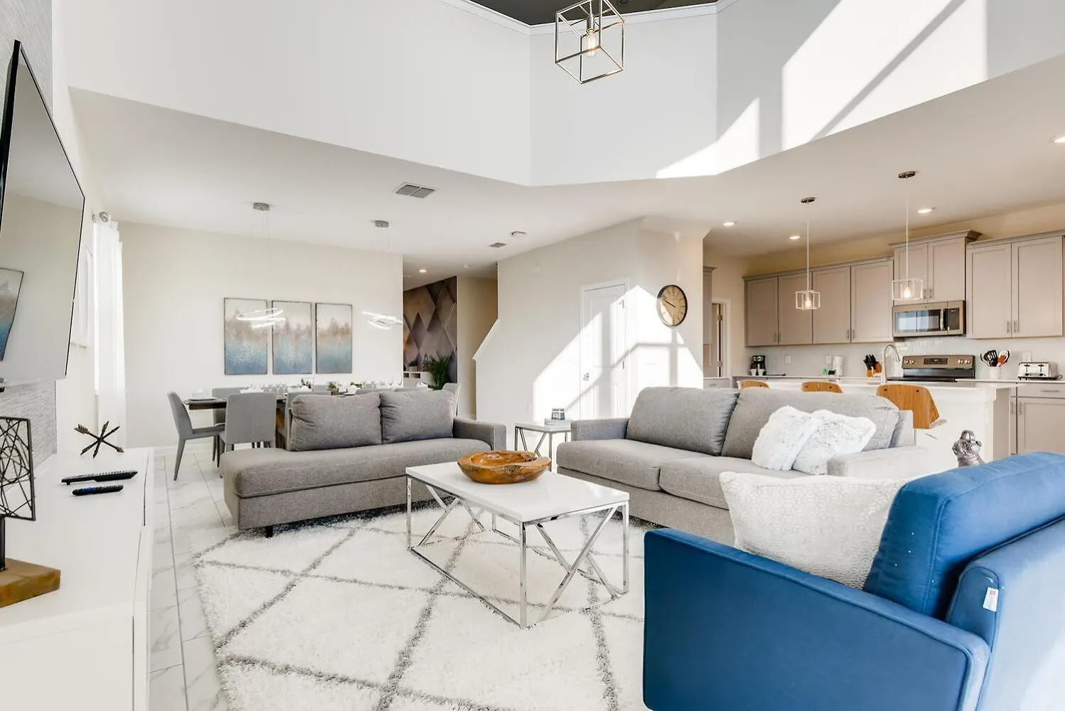 871 Ds - Exquisite 5br Retreat With Pool *
