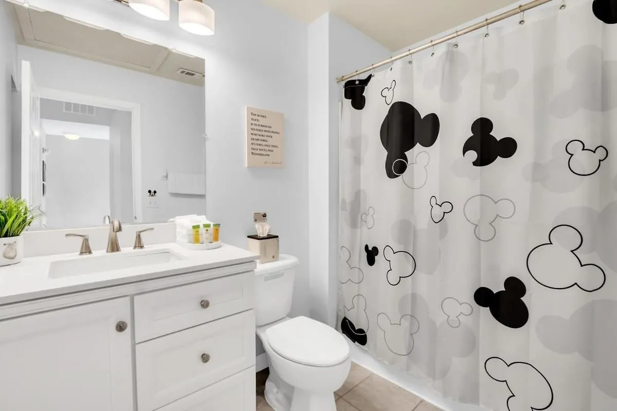 Newly Renovated Stylish With Star Wars Mickey And Safari Themed #3tv4706 Holiday home Kissimmee