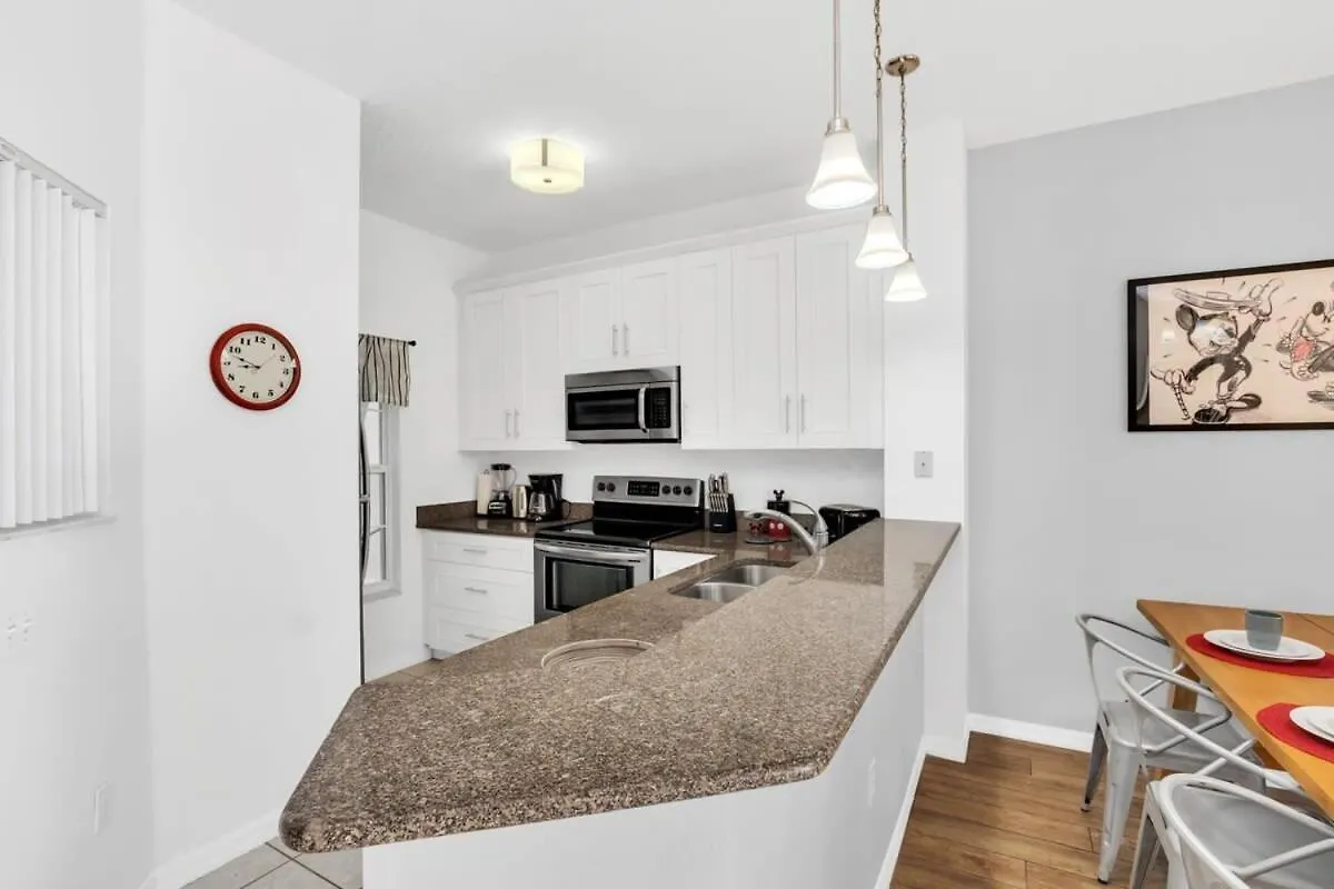 Holiday home Newly Renovated Stylish With Star Wars Mickey And Safari Themed #3tv4706
