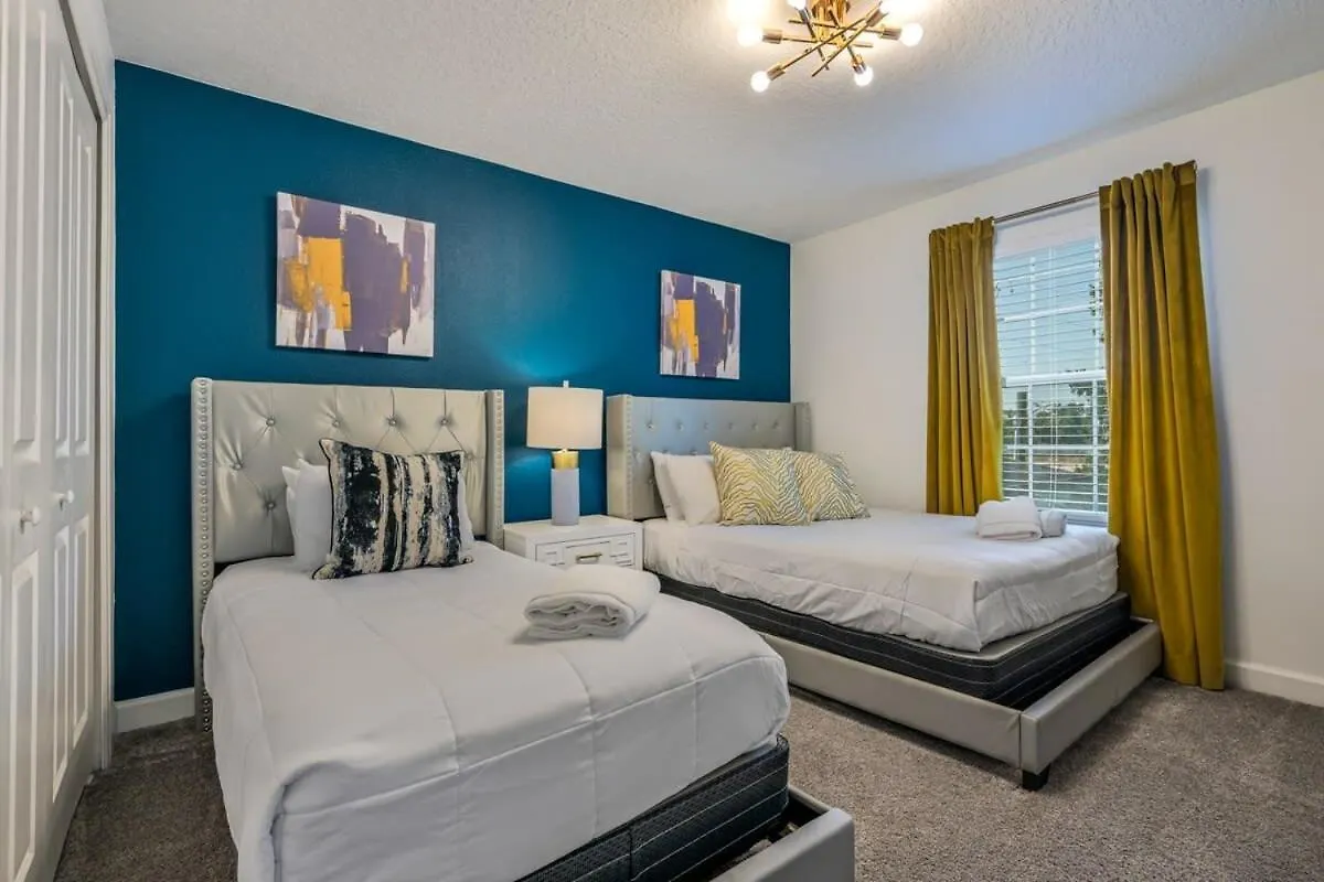 Relax In Style At Spacious 4-bedroom Ferienhaus Kissimmee