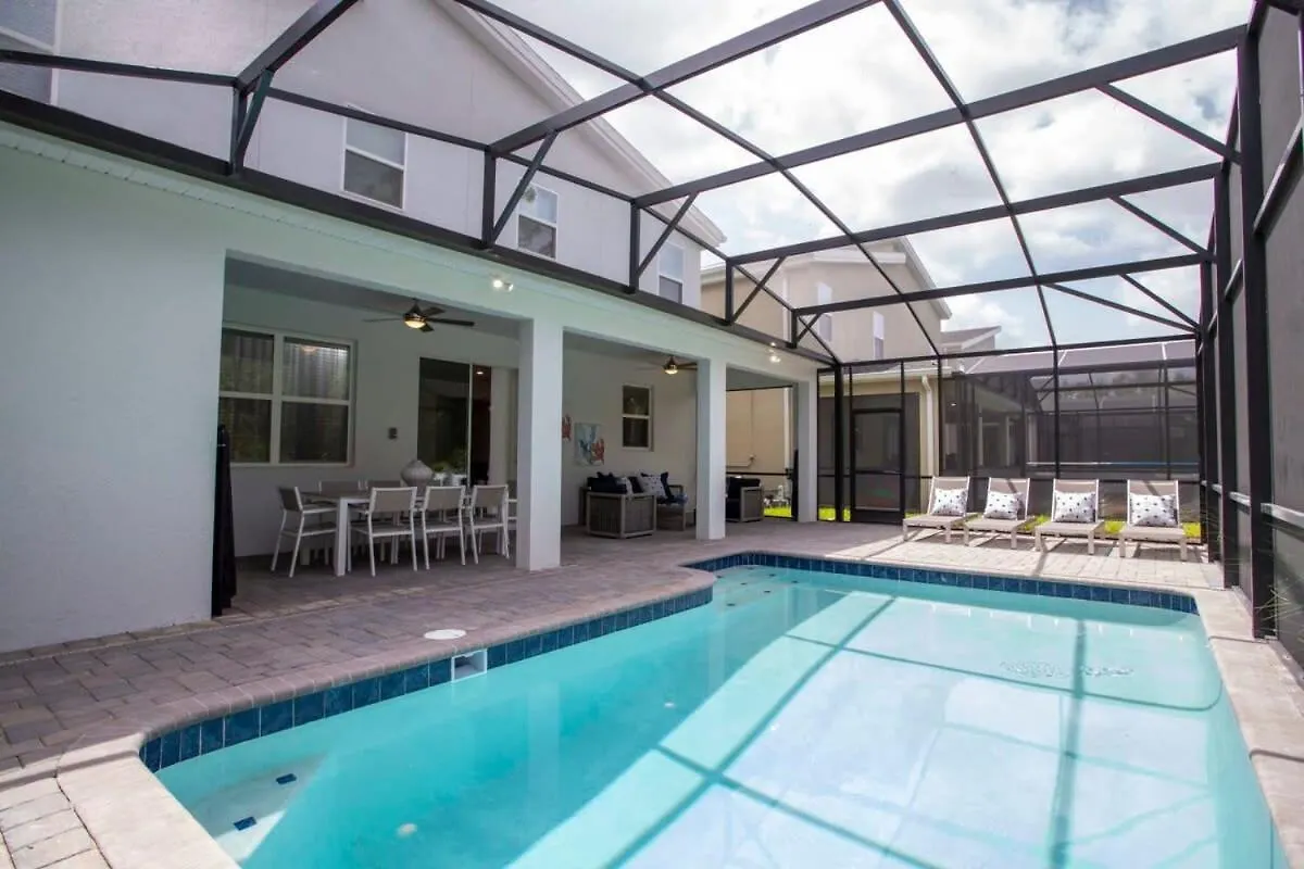 Storey House 2713 Holiday home *