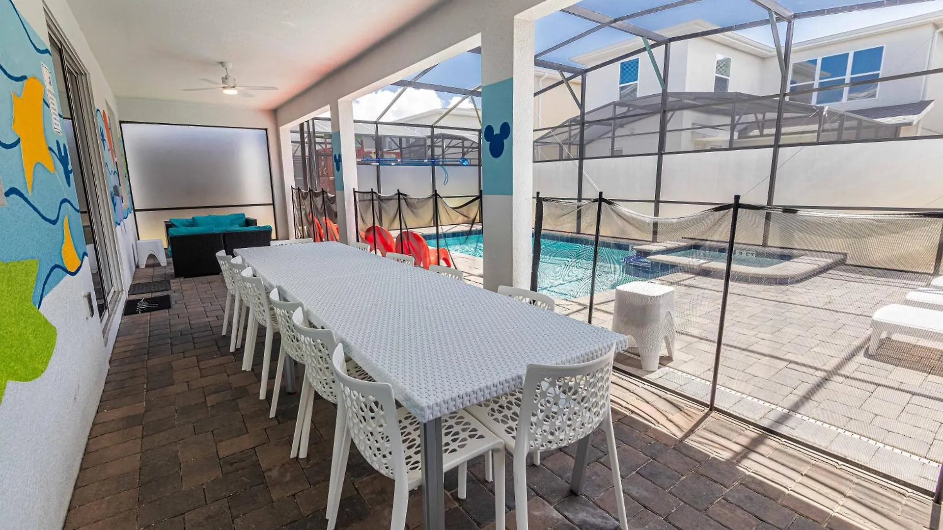 Thematic House With Private Pool Game