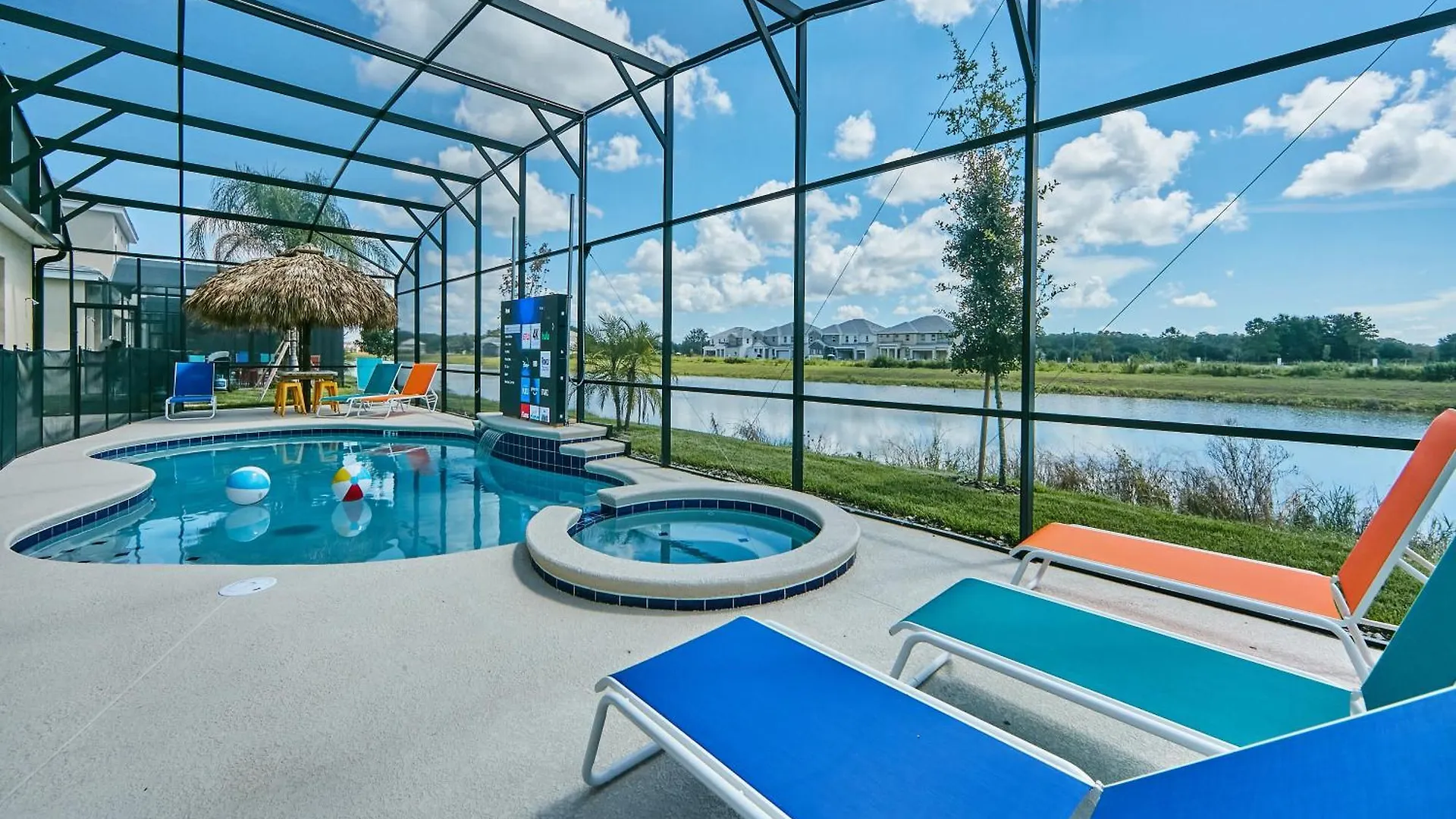 Remarkable With Cinemas, Pool, Spa, Games Room, And Casa de Férias