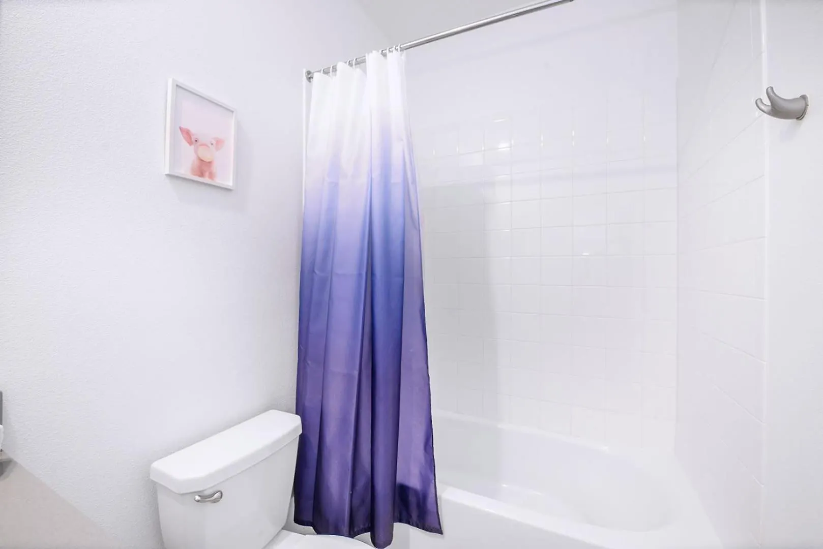 Bright & Airy 5br With Pool 度假居 基西米