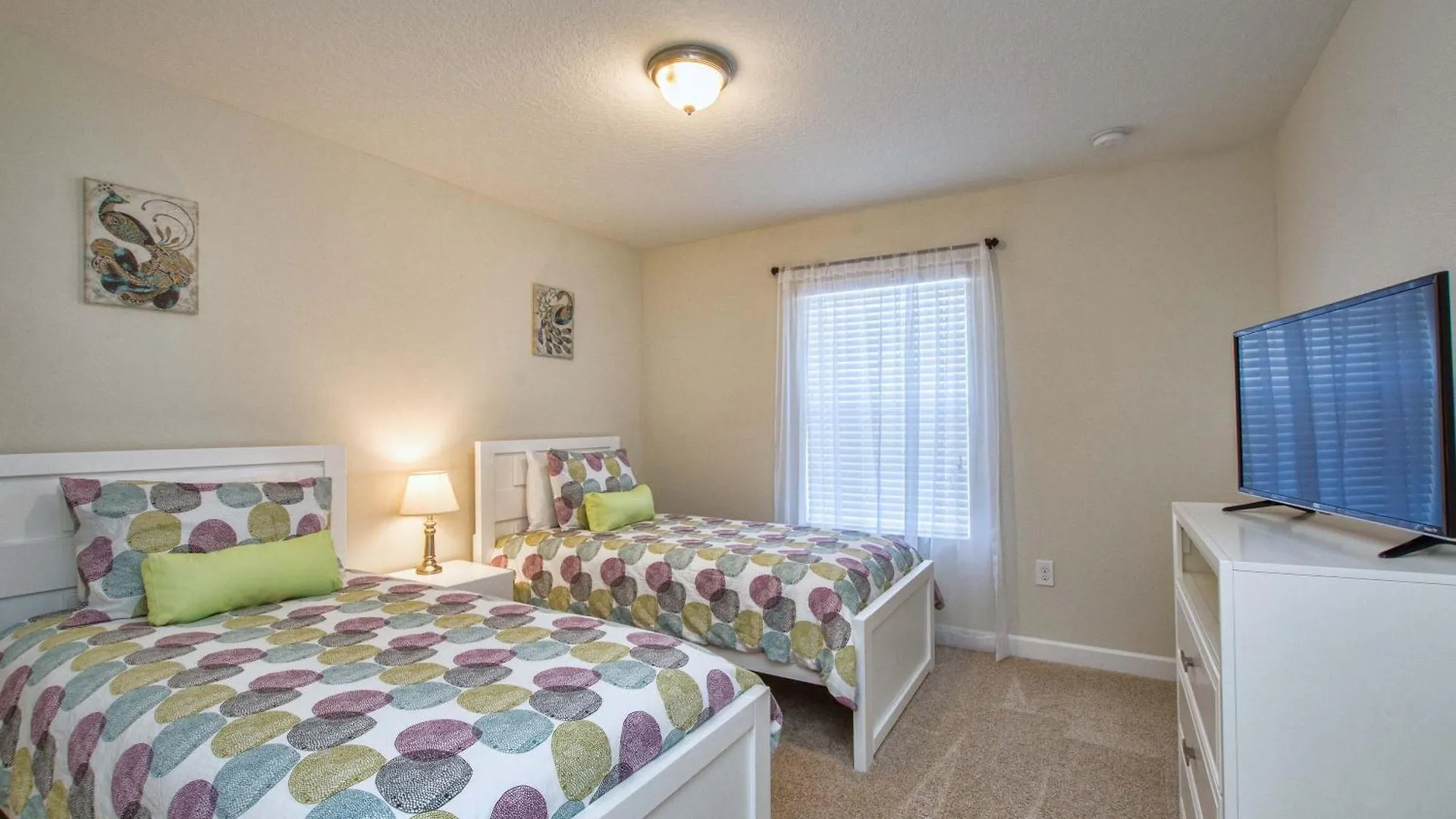 Storey Lake-4 Bedroom Townhome W/splashpool-1633st Semesterbostad *