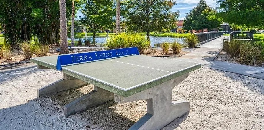 Serene At Terra By Shine 111 Townhouse *