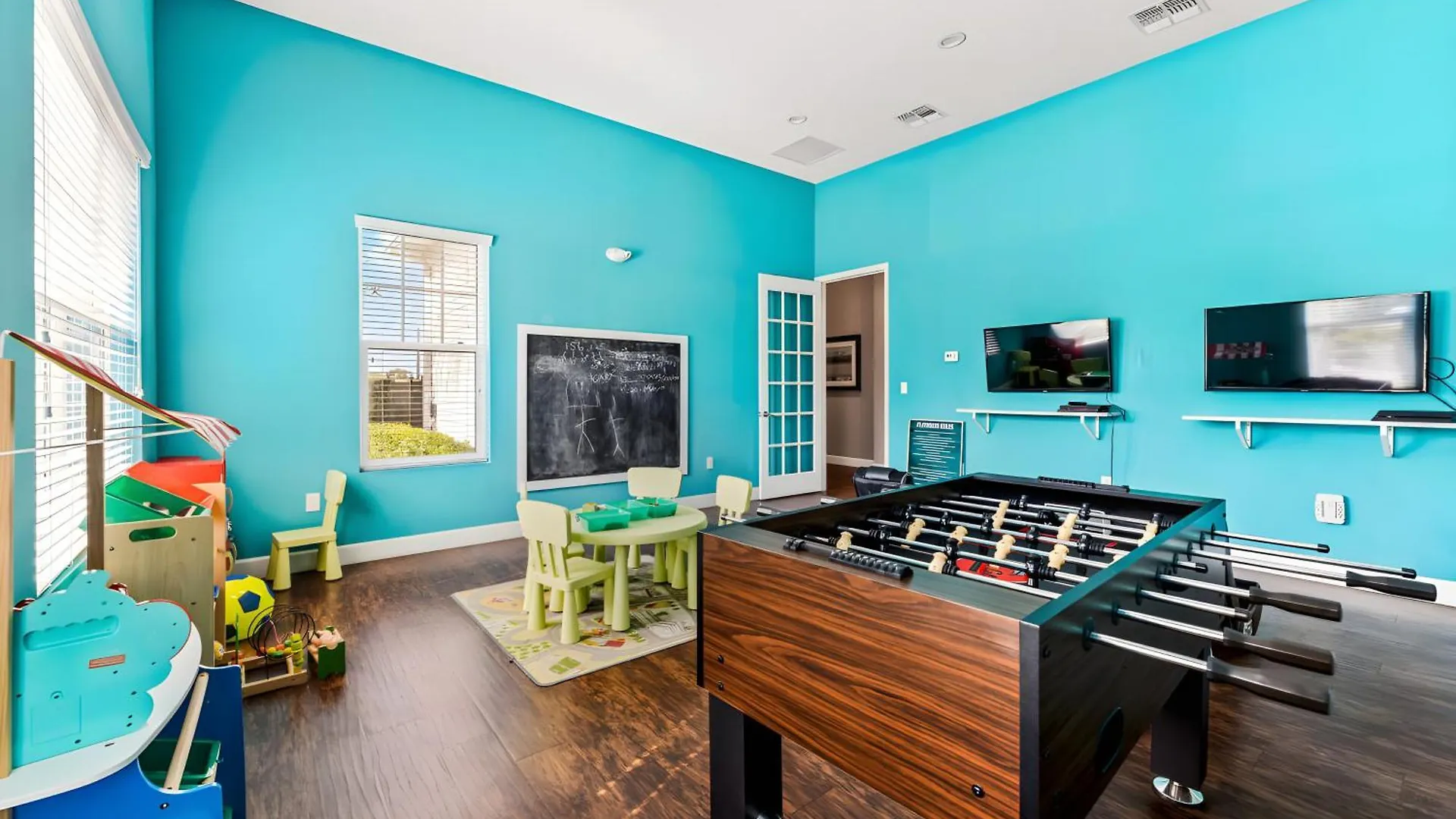 Cozy Townhouse W 3be2ba At West Lucaya 60 Feriehus