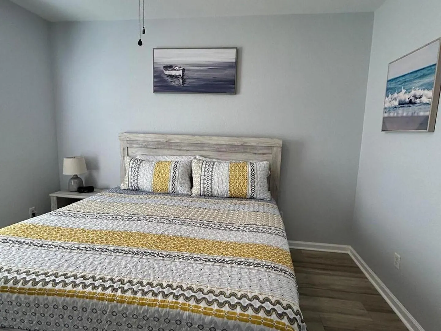 Stunning 3 Bedroom Renovated 2024 * Four Corners