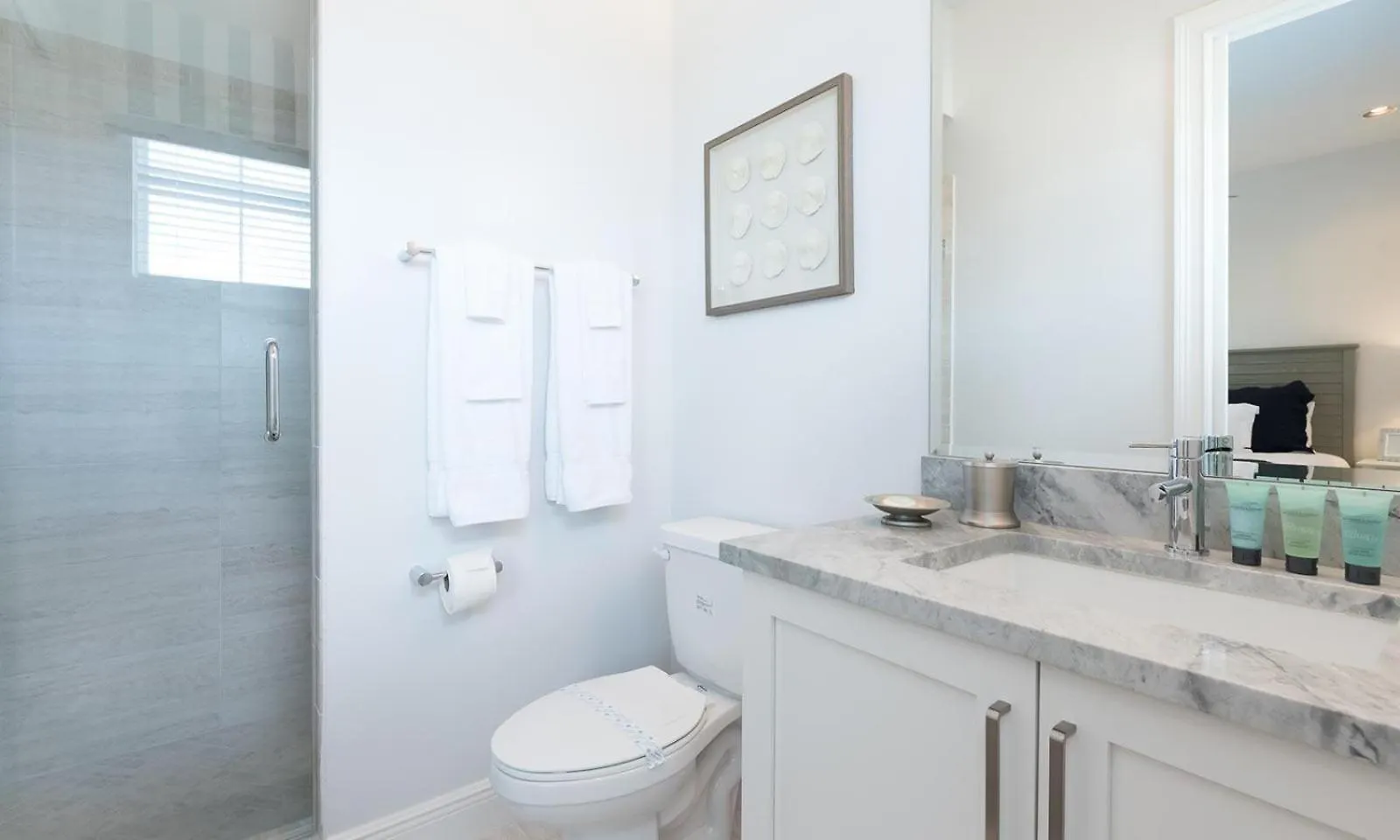 Charming 6 Bdrm With Water Views At Reunion Nyaraló Kissimmee