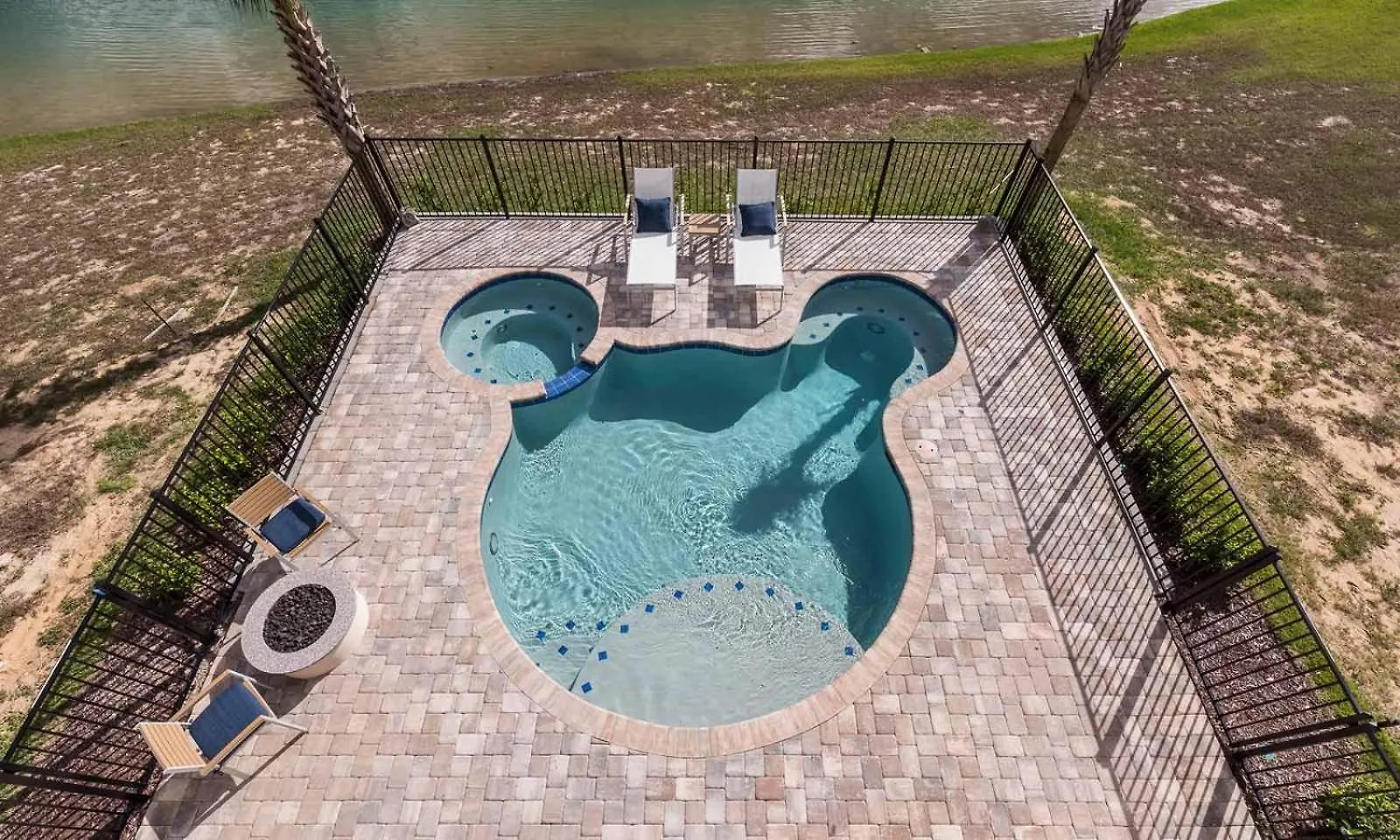 Charming 6 Bdrm With Water Views At Reunion