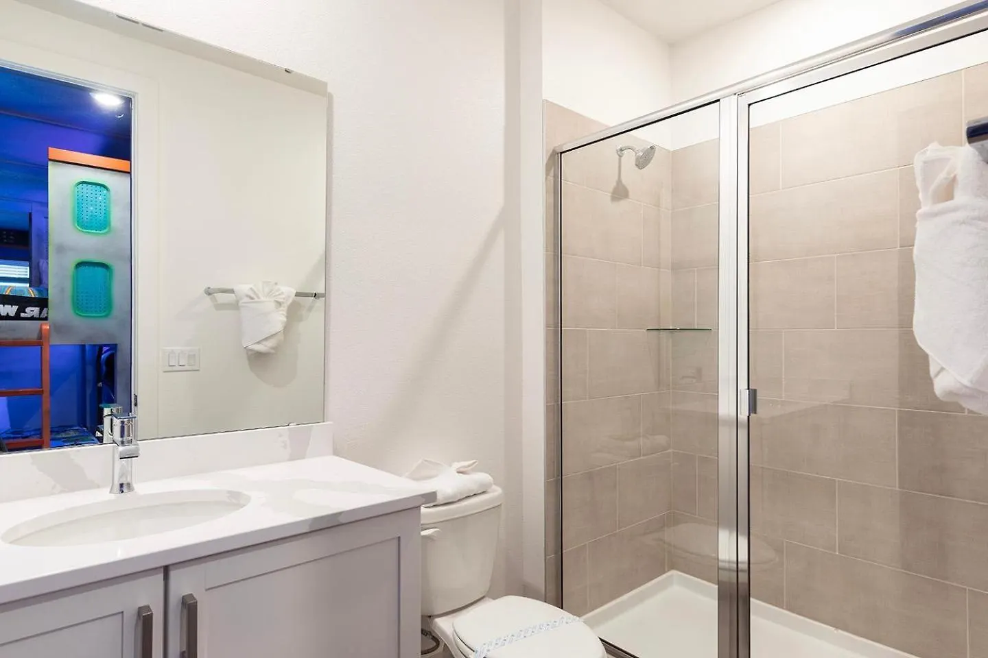 W451j - Glamorous Getaway With Themed Bedrooms At Reunion Tatil Evi Kissimmee