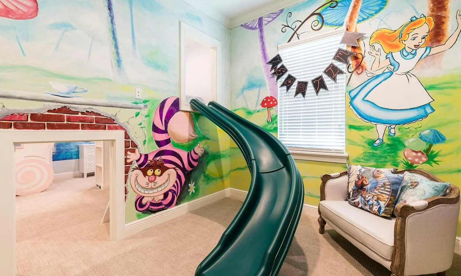 Upscale 8 Bdrm With Theater At Reunion