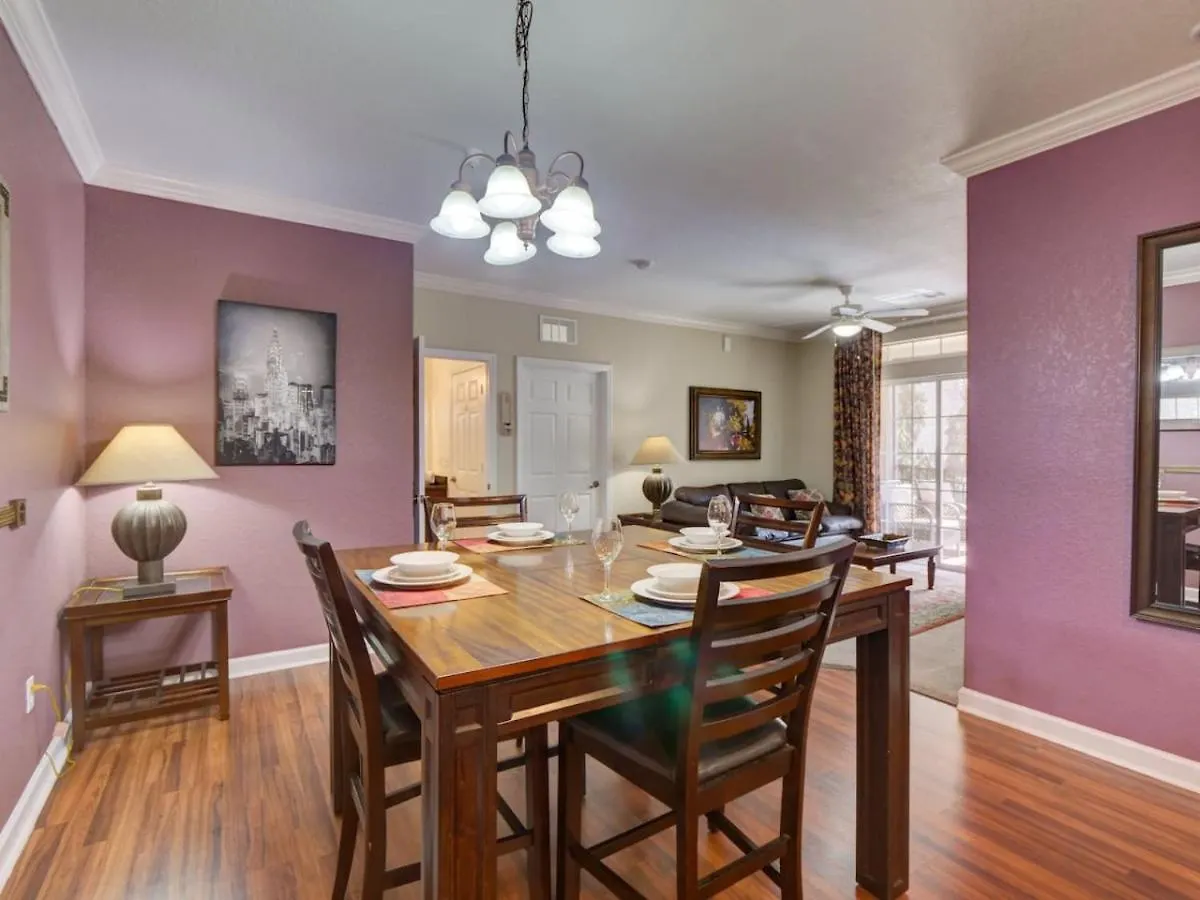 Fun Vacation - Gated Apartment