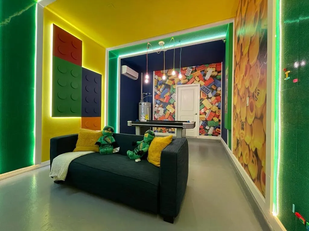 6 Bedrooms- 5 Bathrooms- Champions 1097 Ls * 基西米