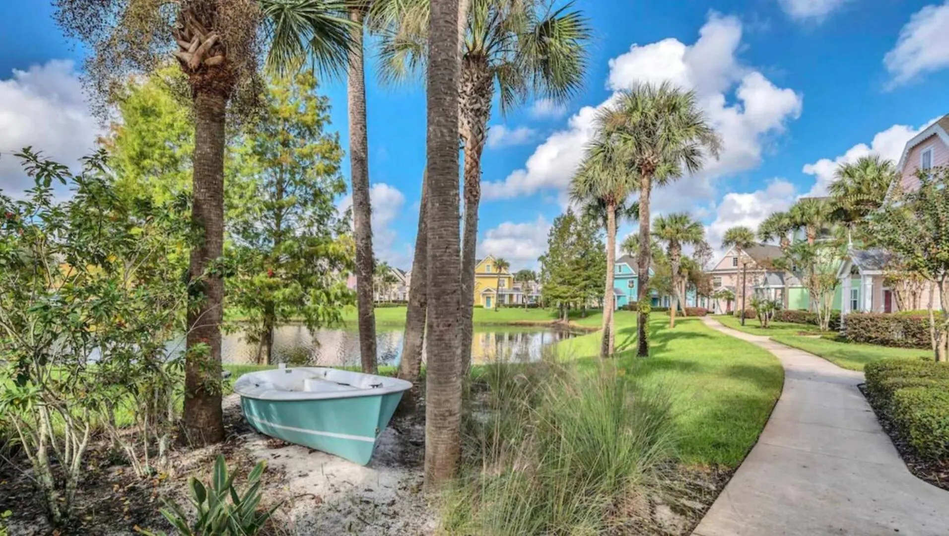3015 Beautiful Complex Of Runaway - 2 Bed