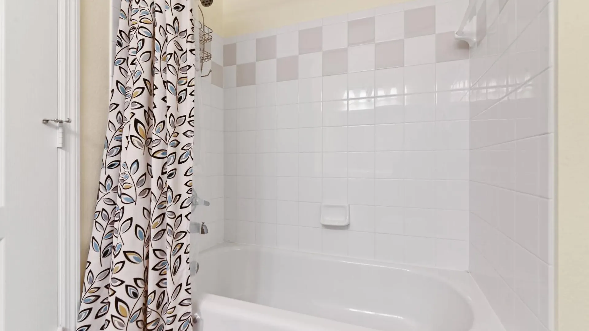 3015 Beautiful Complex Of Runaway - 2 Bed Semesterbostad