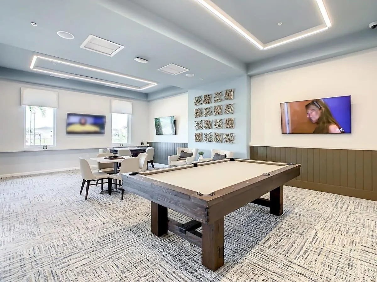 Fabulous Thematic 2br With Kids Splash Pad