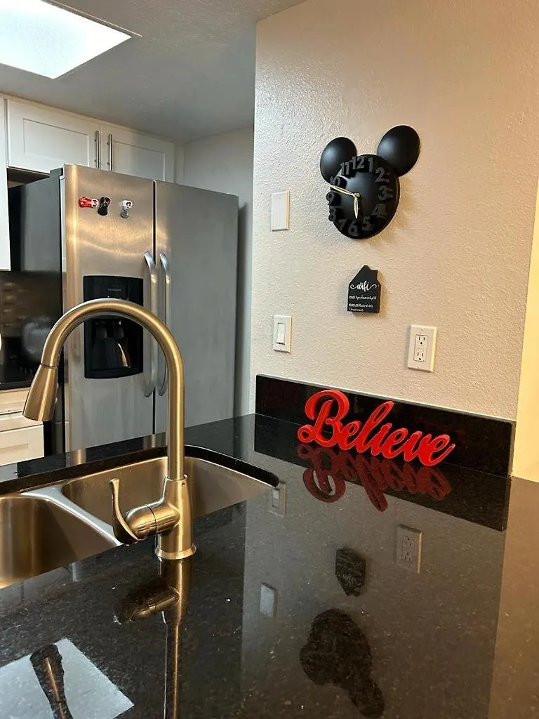 Mickey Magic House דירה קיסימי