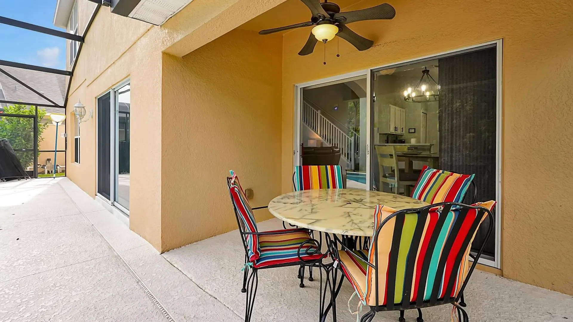Walkin' On Sunshine - 5 Bed Pool In Terra Near Casa de Férias