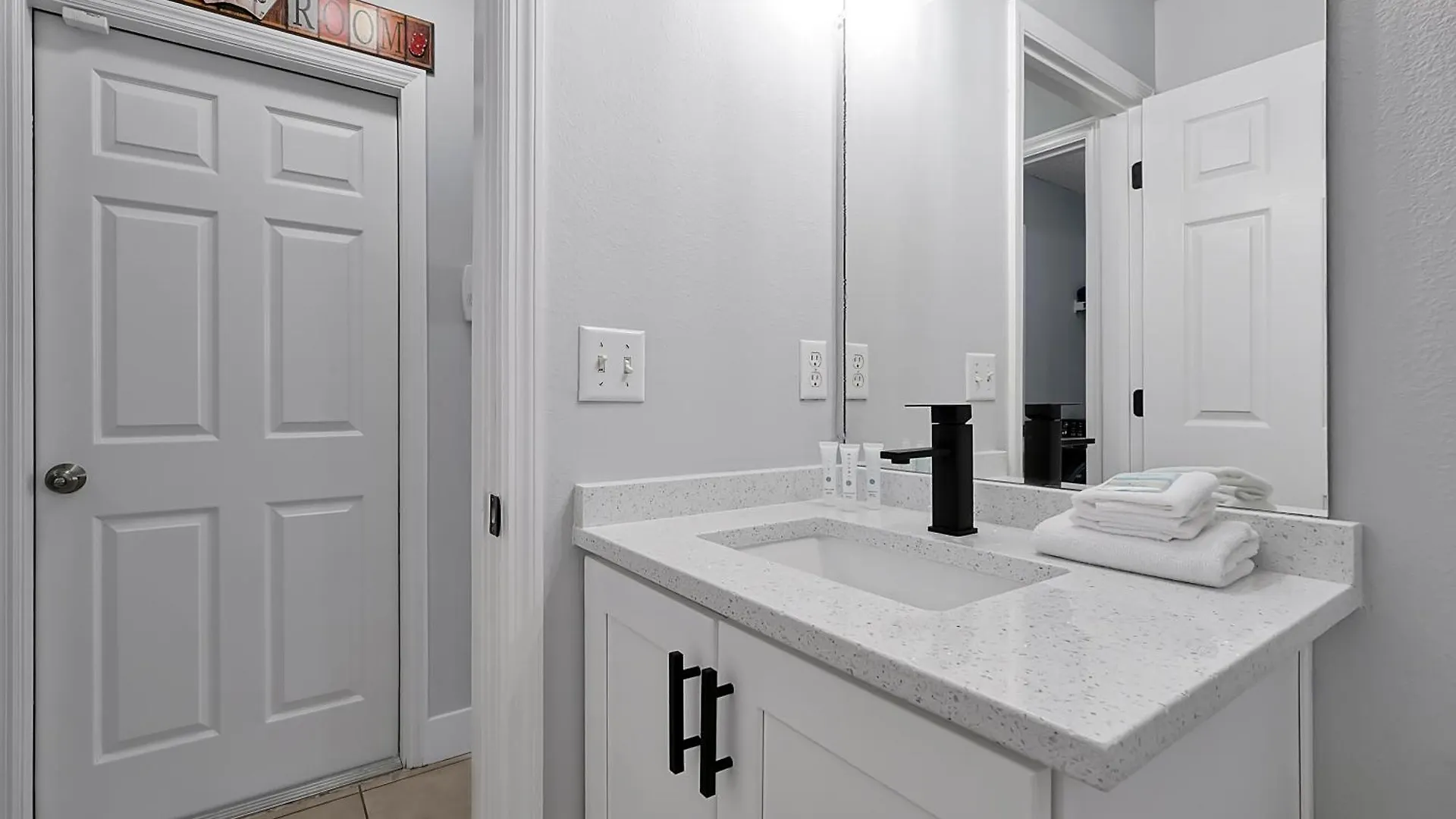 Walkin' On Sunshine - 5 Bed Pool In Terra Near * Kissimmee