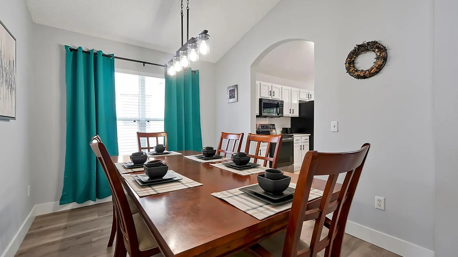 Walkin' On Sunshine - 5 Bed Pool In Terra Near Casa de Férias *