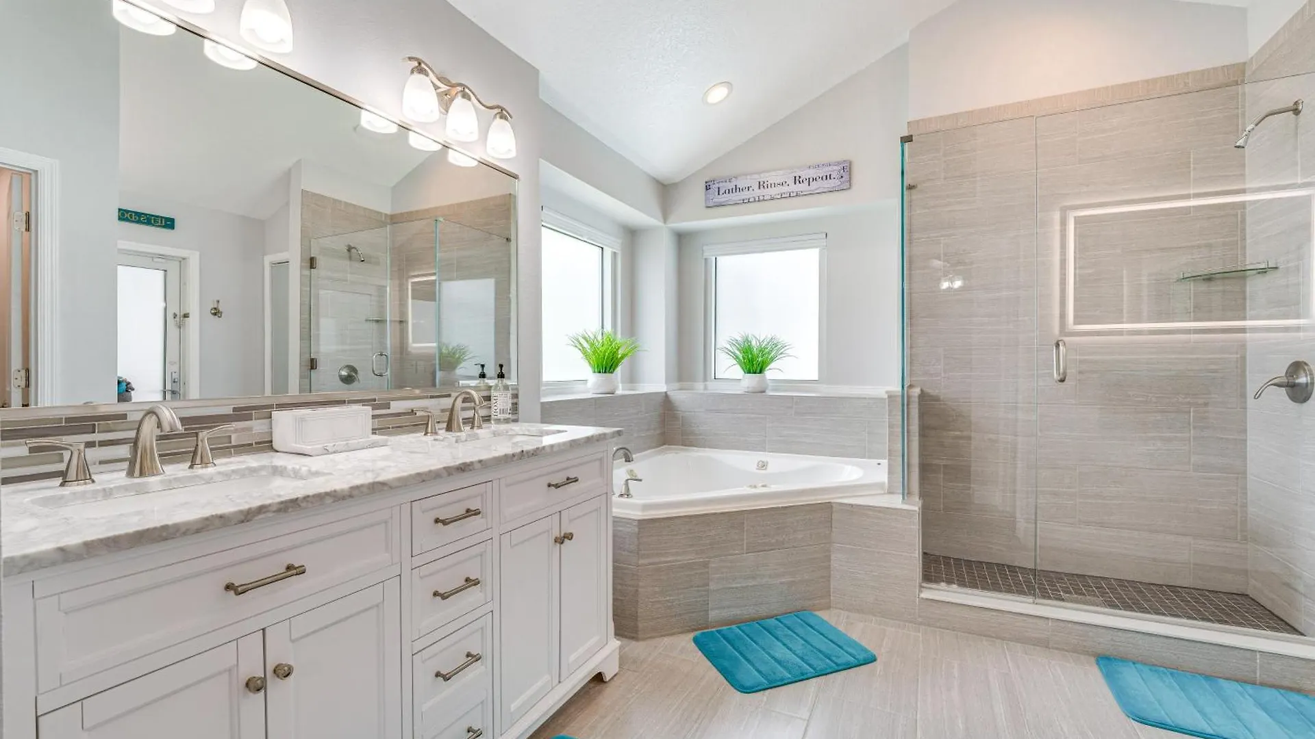 Spacious About 5 Mi To World! Kissimmee