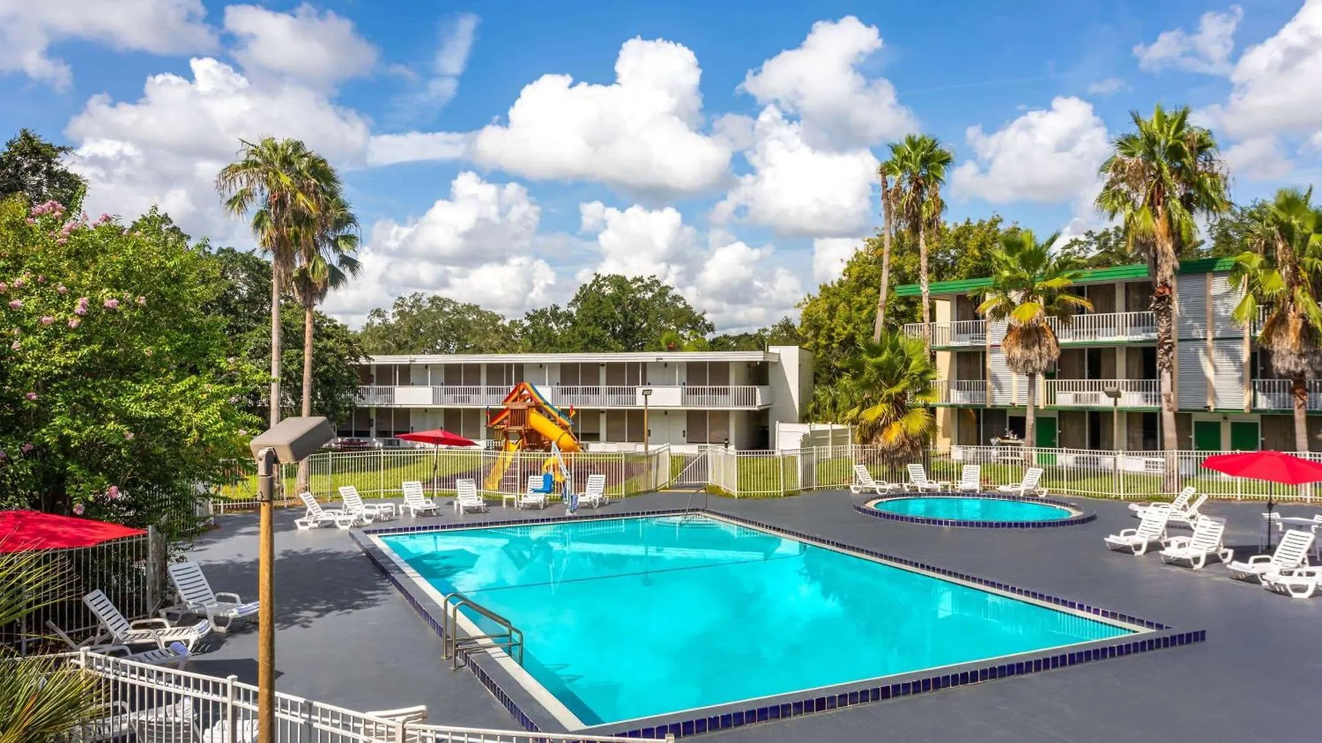 Hotel Developer Maingate, A Baymont By Wyndham