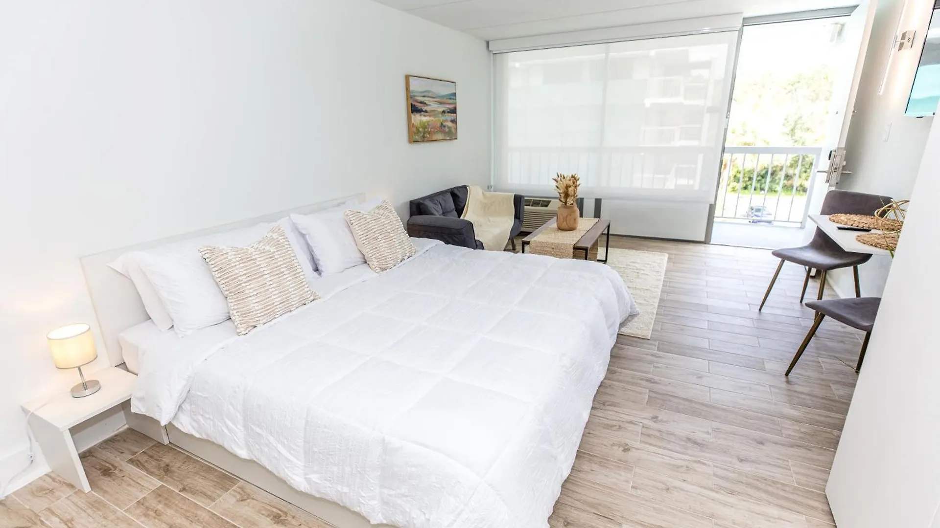 Luxury Boho 1bedroom 8 Minutes From Free Parking