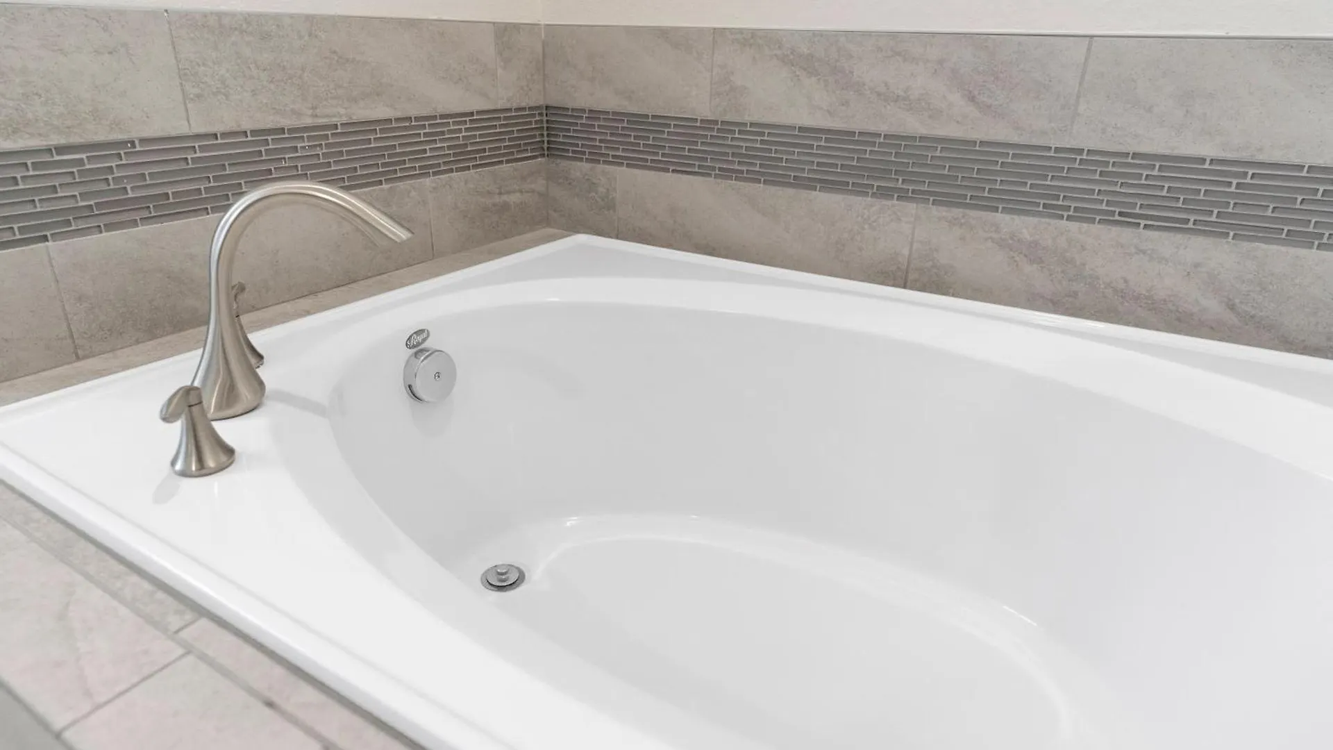 Luxury 9 Bedrooms Poolgames * Kissimmee