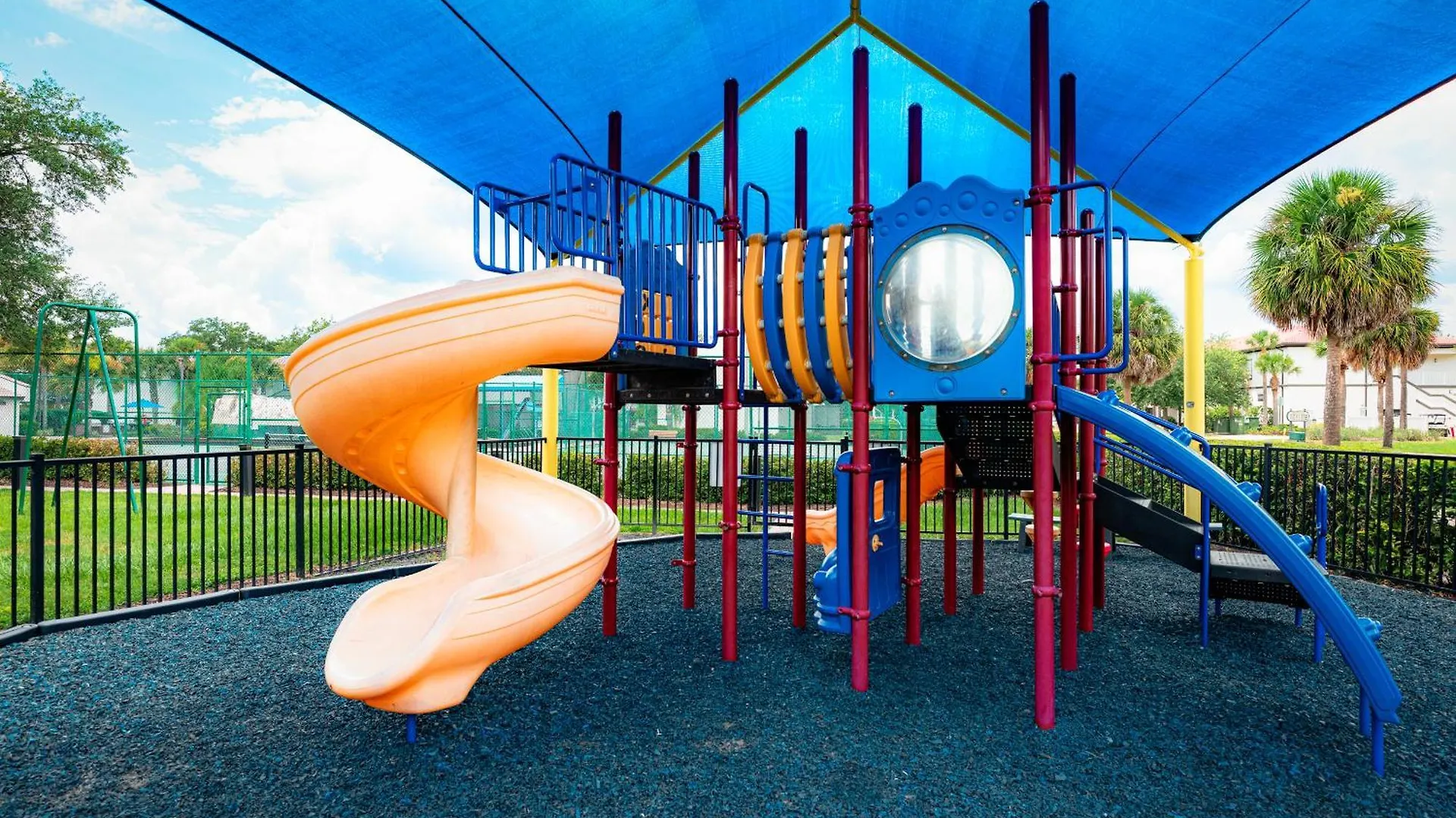 Fantasyworld אתר נופש