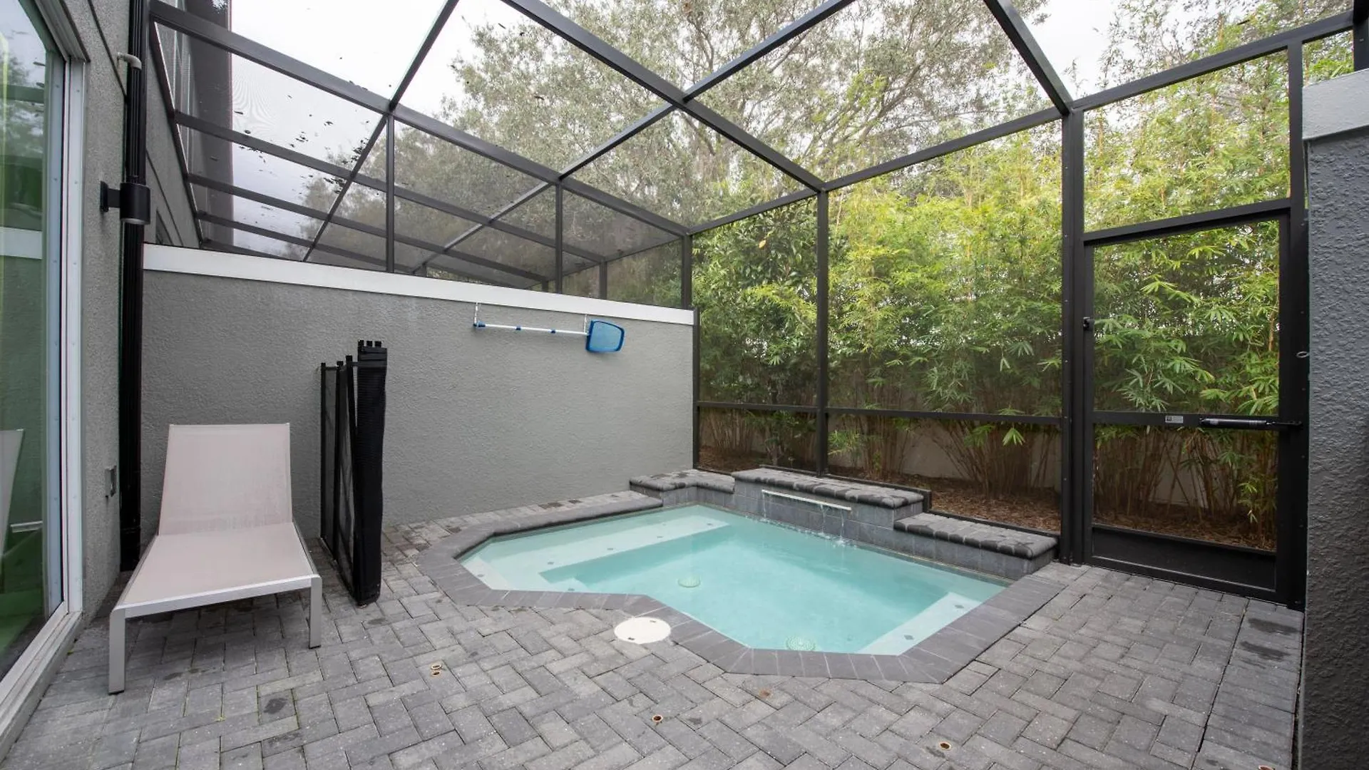 Amazing 4bd With Pool And Bbq Near