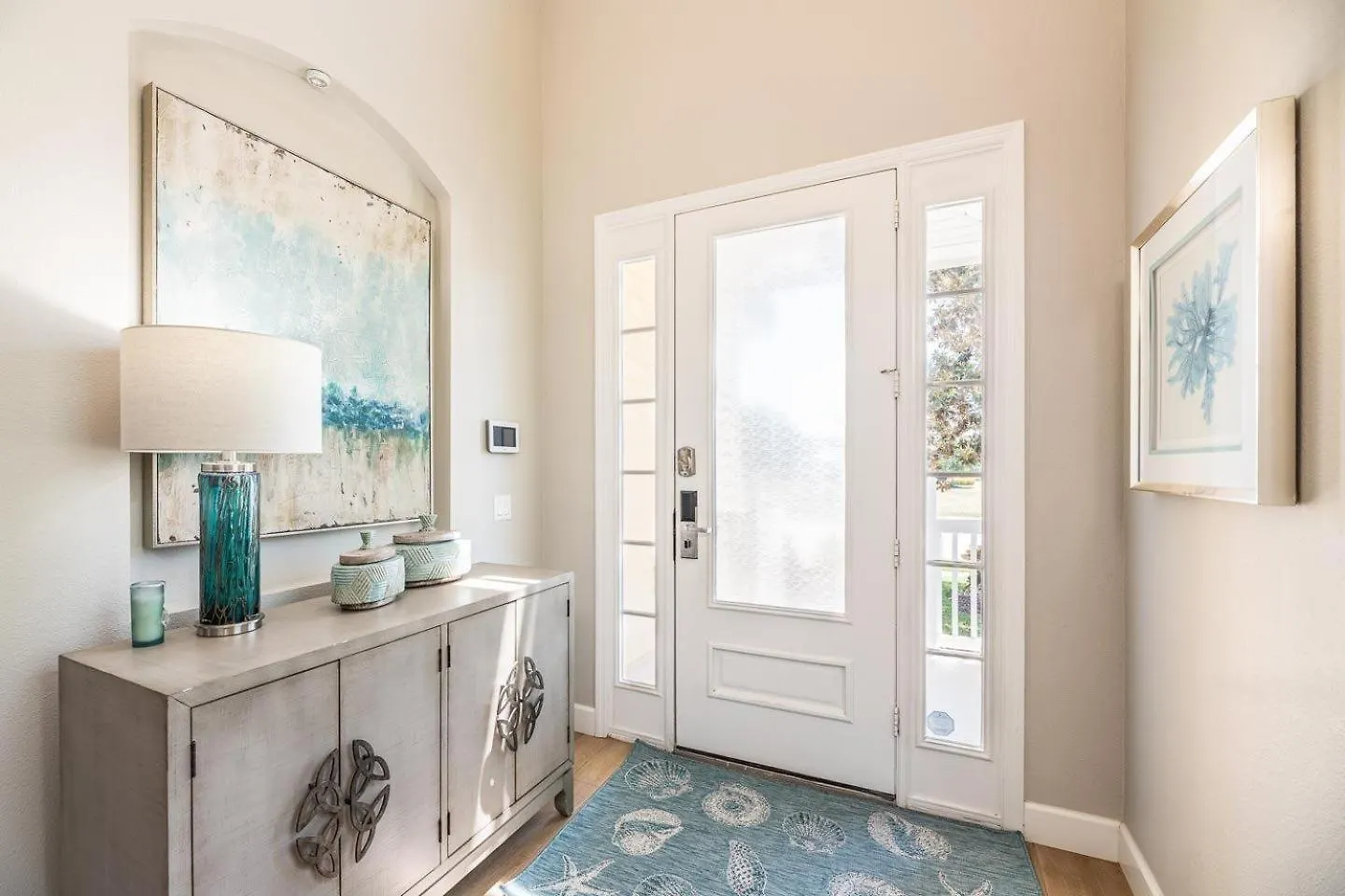 Beaming 5 Bdrm With Private Pool At Reunion *