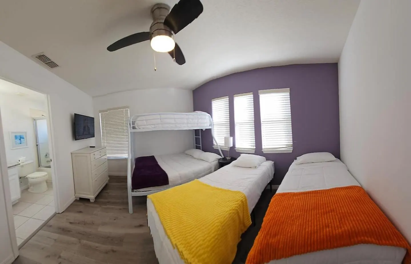 Water View Gorgeous Vacation With 4 Bedrooms Kissimmee