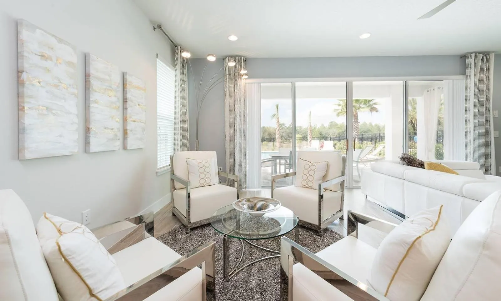 Modern 6 Bdrm With Upscale Living At Reunion