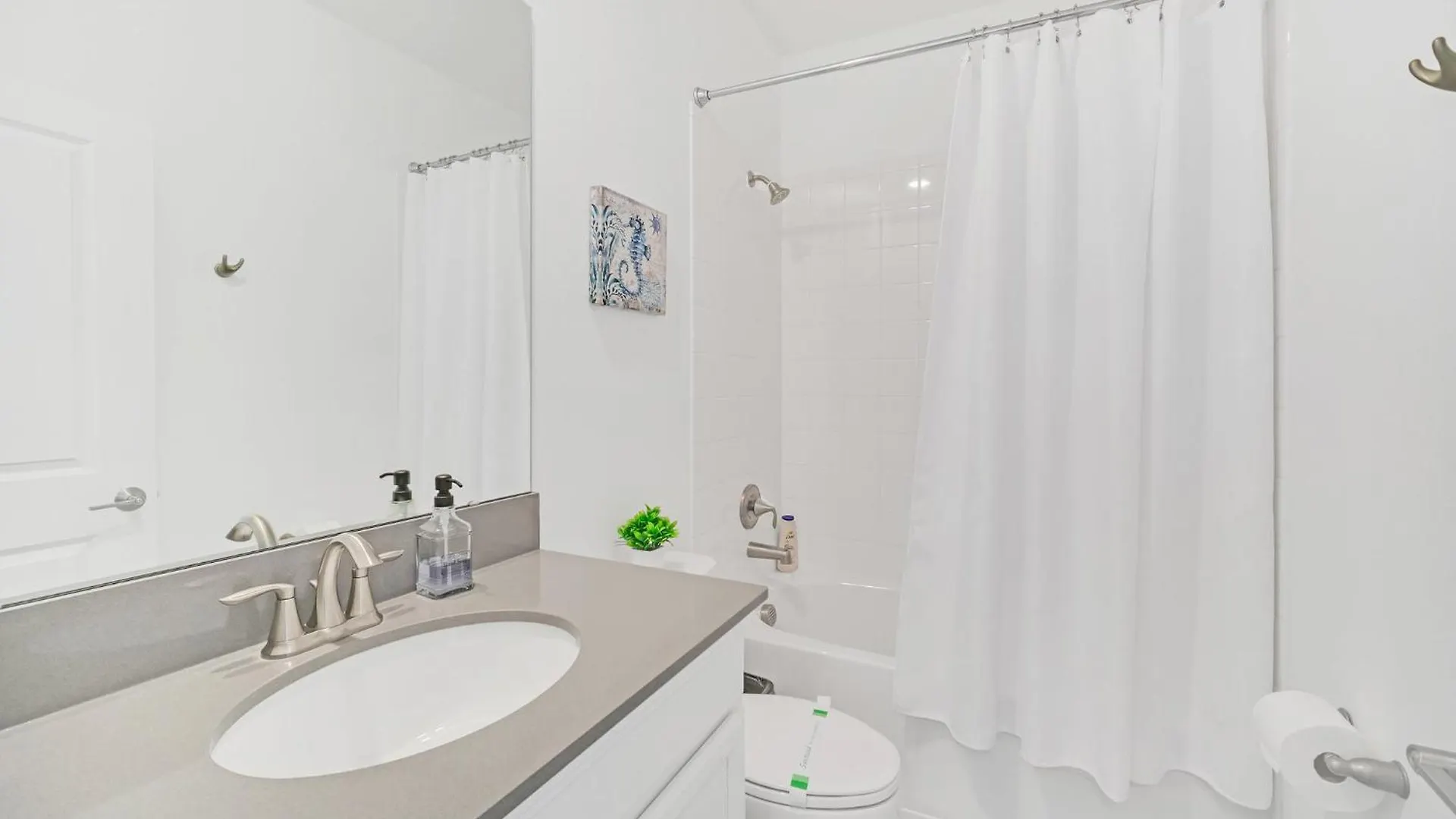 Spotless 6 Bedroom - Storey - Hot Tub - Free Water Park - 15 Mins To * 키시미