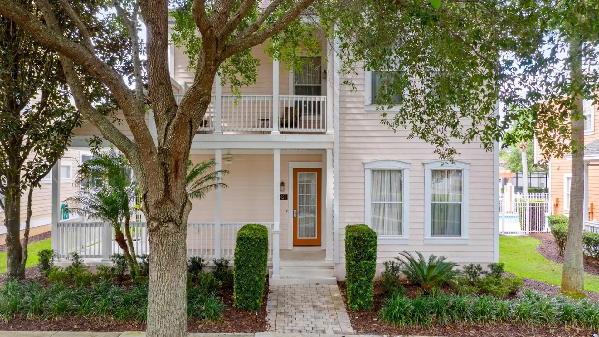 Luxury Townhome With Private Pool On Reunion And Orlando Townhome 5689 *
