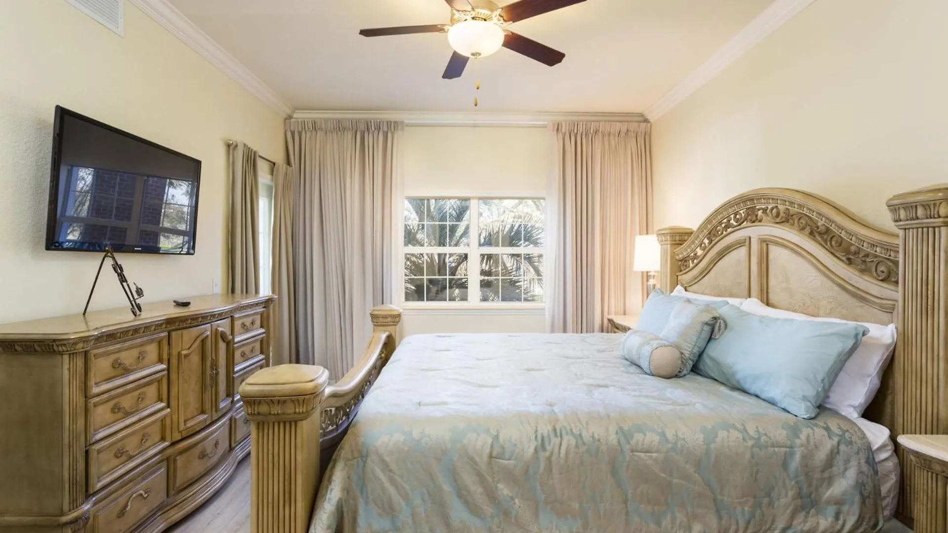 Exclusive With Large Private Pool On Reunion And Orlando 5161
