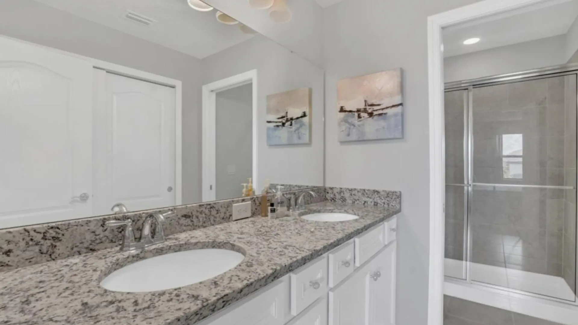 Tranquil With Outdoor Jacuzzi 6347 Willa