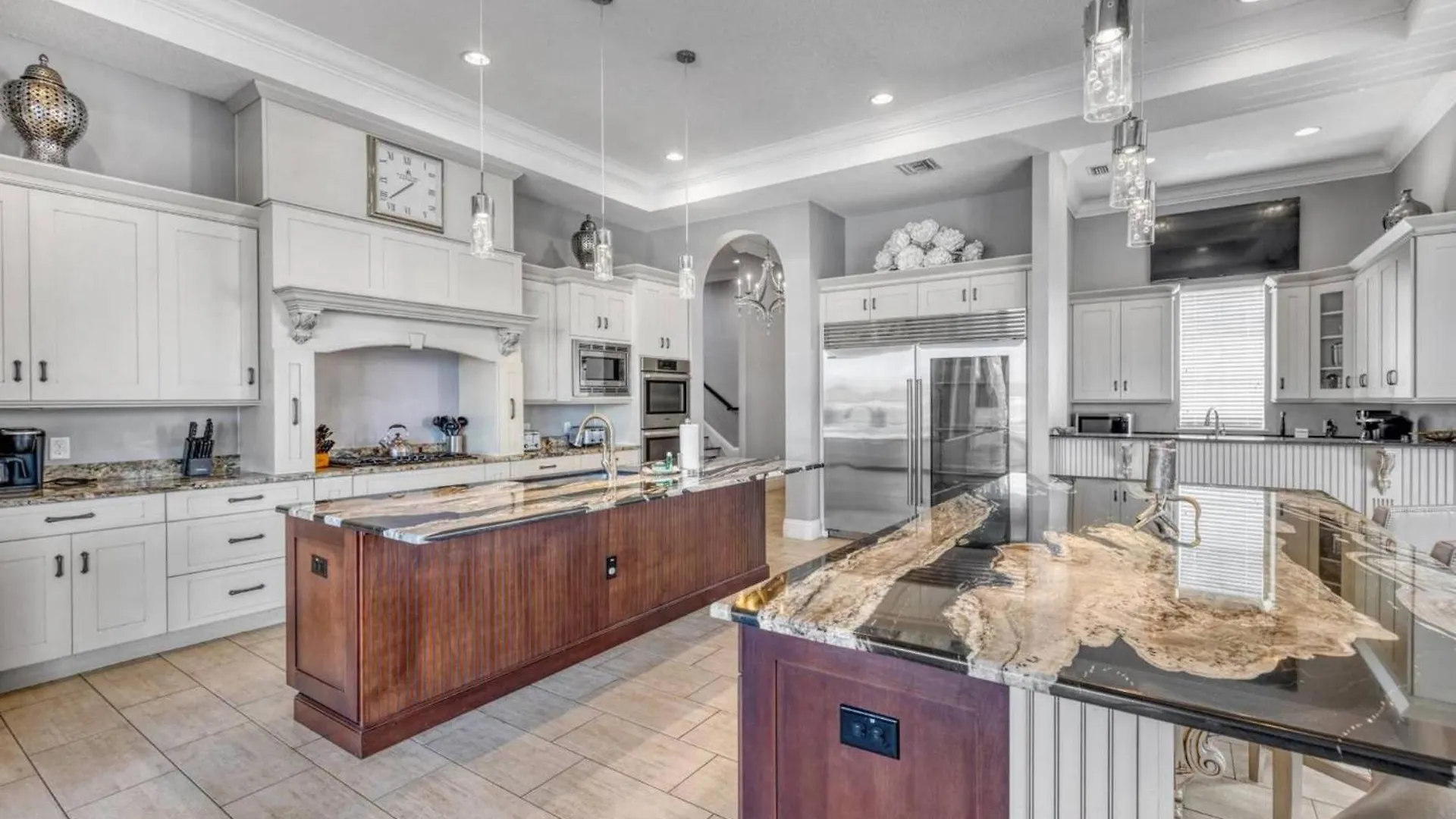 Beautiful 5 Star Mansion With Private Pool On The Prestigious Reunion Orlando Mansion 6280