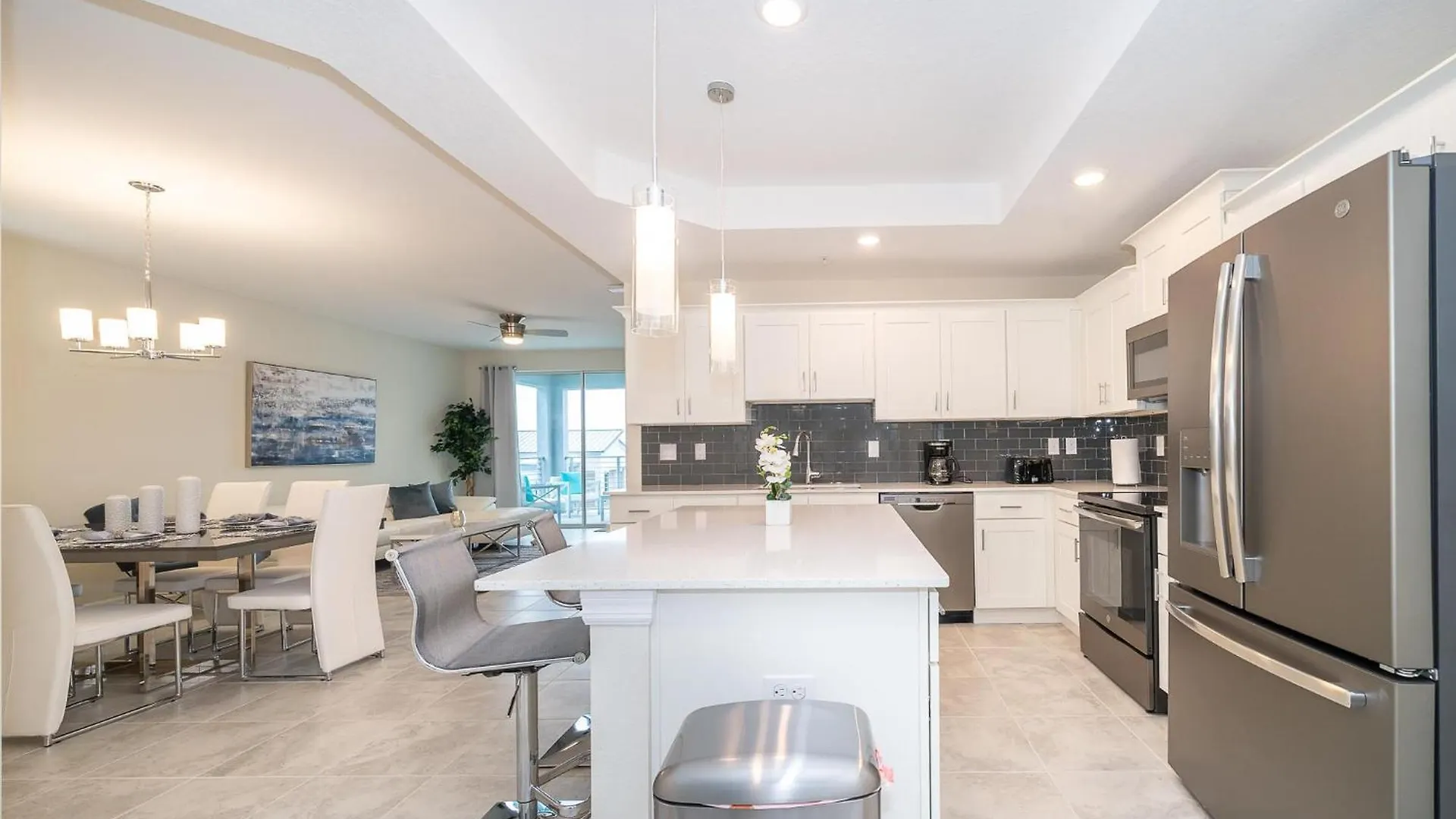 شقة 3120-201bb Storey Lake, 3/2 Garden View *