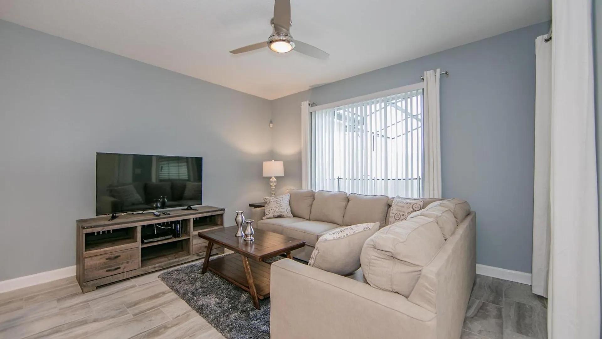 4907ja Townhouse 4 Bedrooms & 3 Bathrooms + Pool بيت للعطل كيسيمي