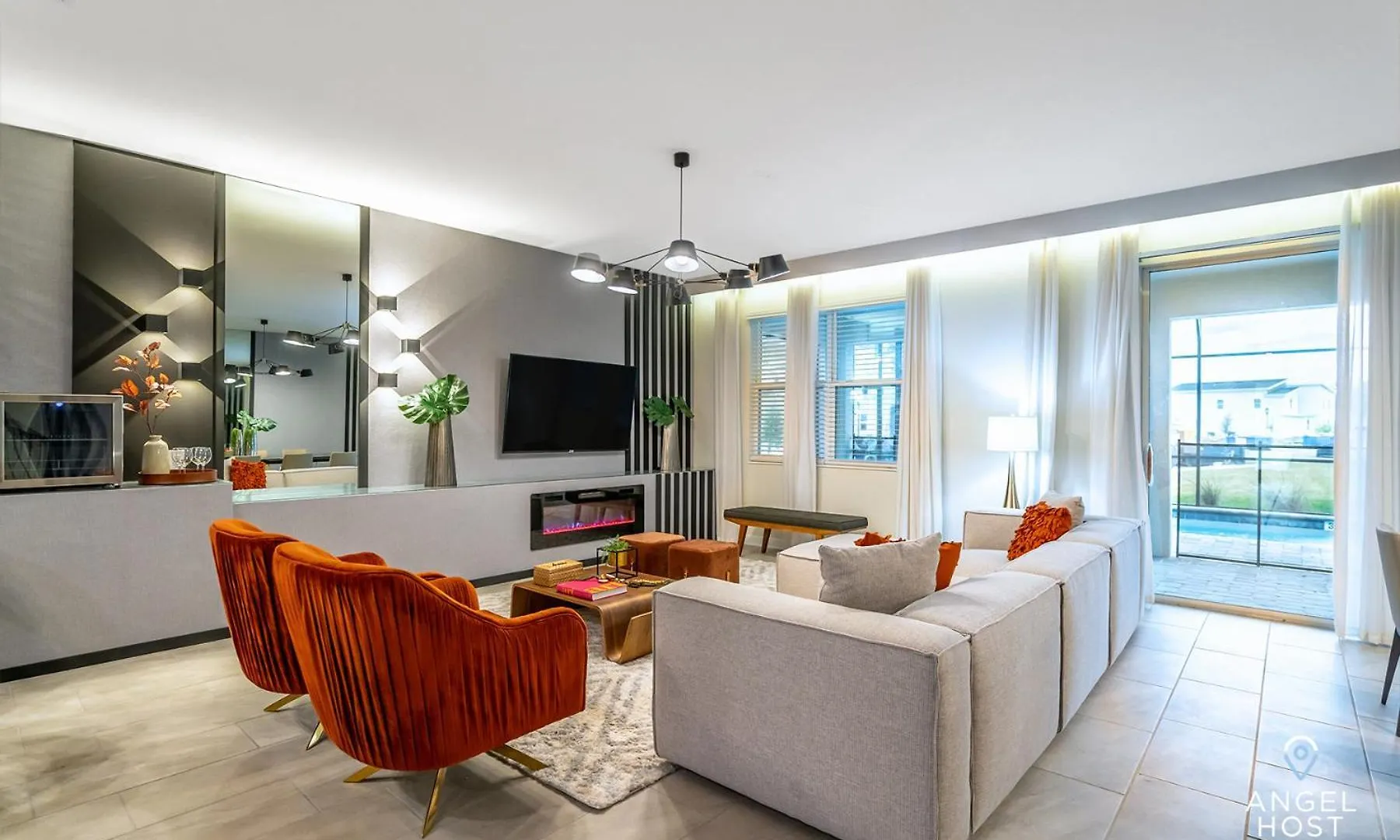 In-home Arcade, Themed Bedrooms, Lazy River Kissimmee