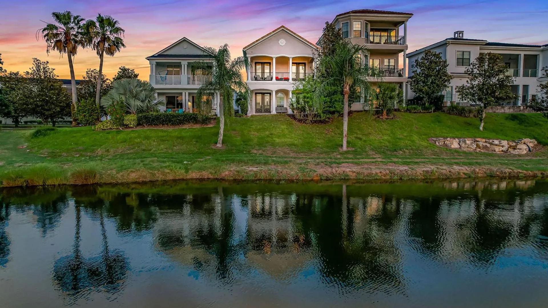 Luxurious 5 Bedroom In Orlando6603 Villa *