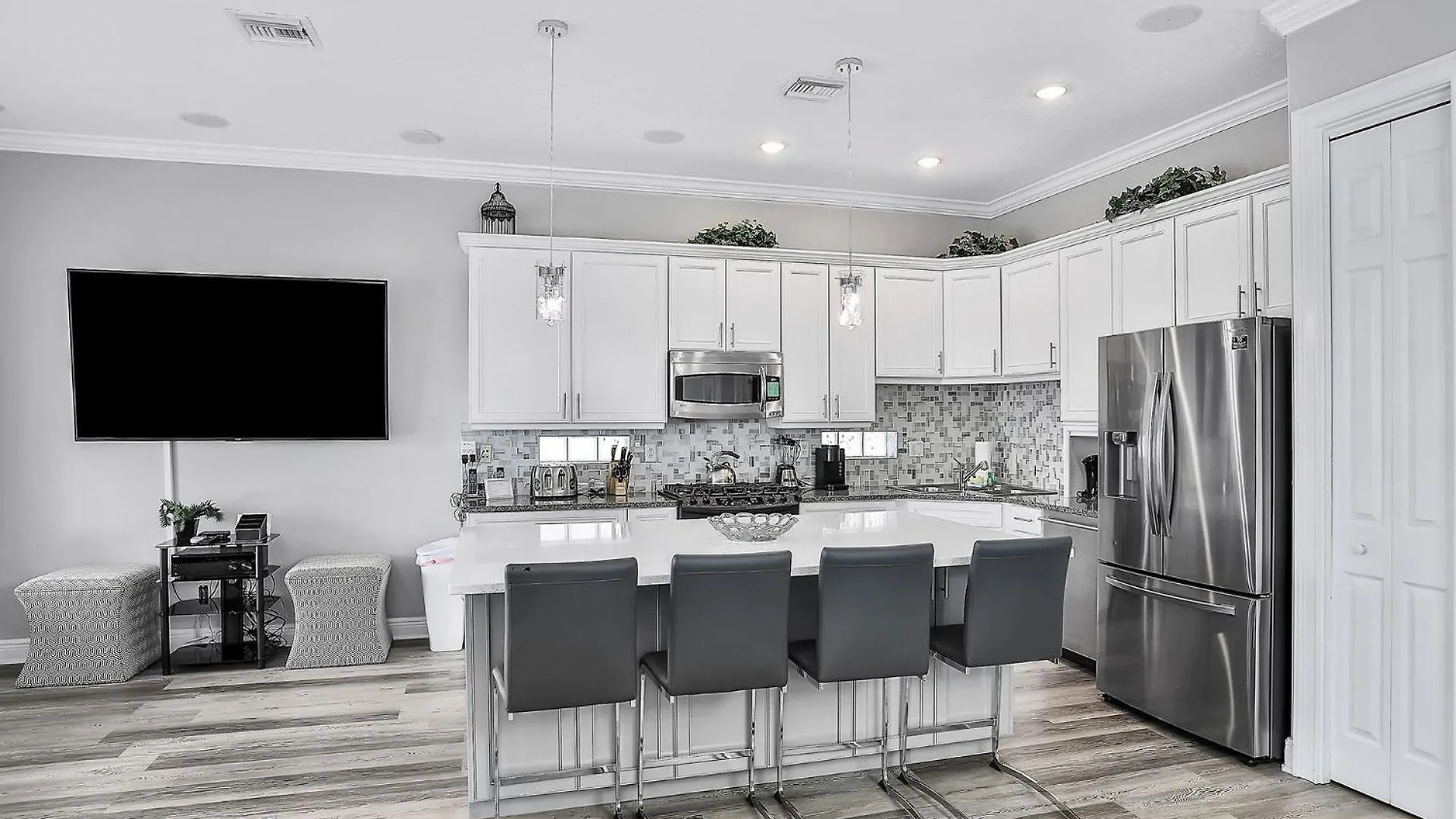 Luxurious 5 Bedroom In Orlando6603 Villa
