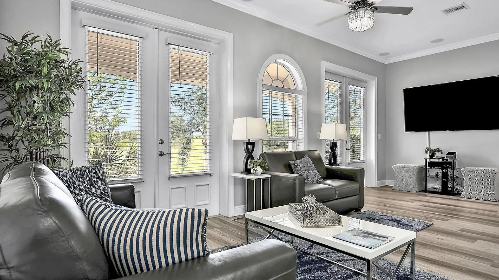 Luxurious 5 Bedroom In Orlando6603 Villa Kissimmee