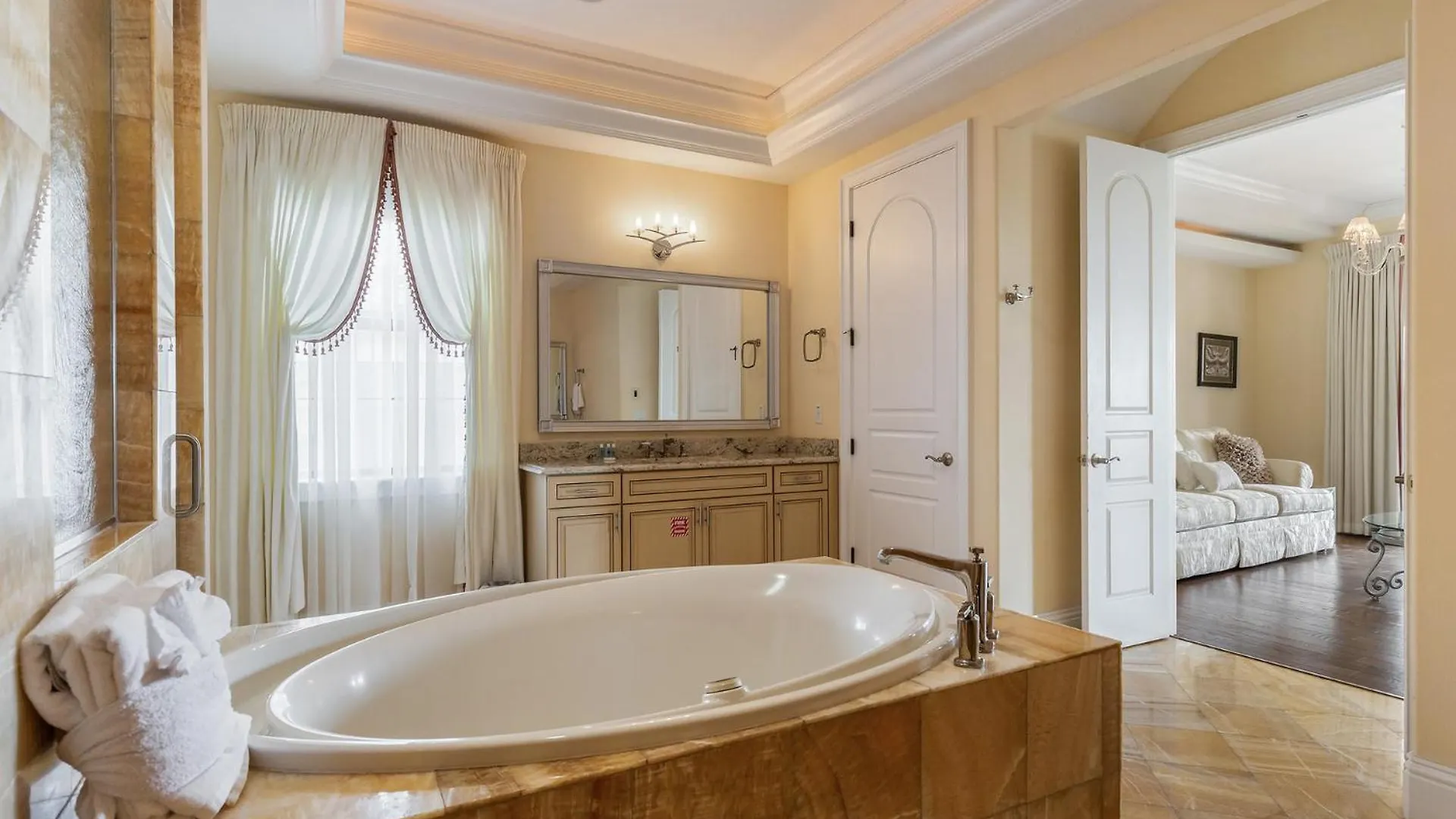 5 Bedroom Beauty In Orlando6509 Vila