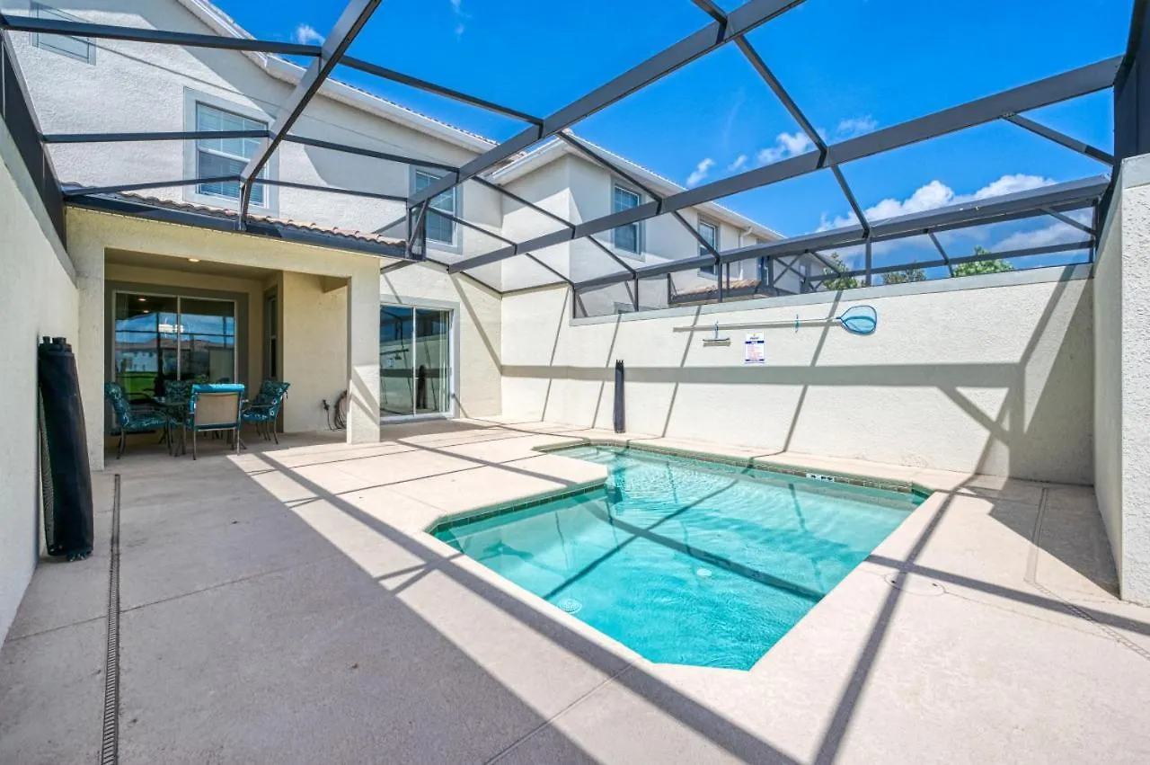 Townhome Private Pool Near *